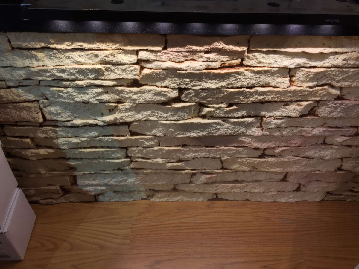 Universal Lighting 13" 12V LED Hardscape w/ Bracket - Bronze