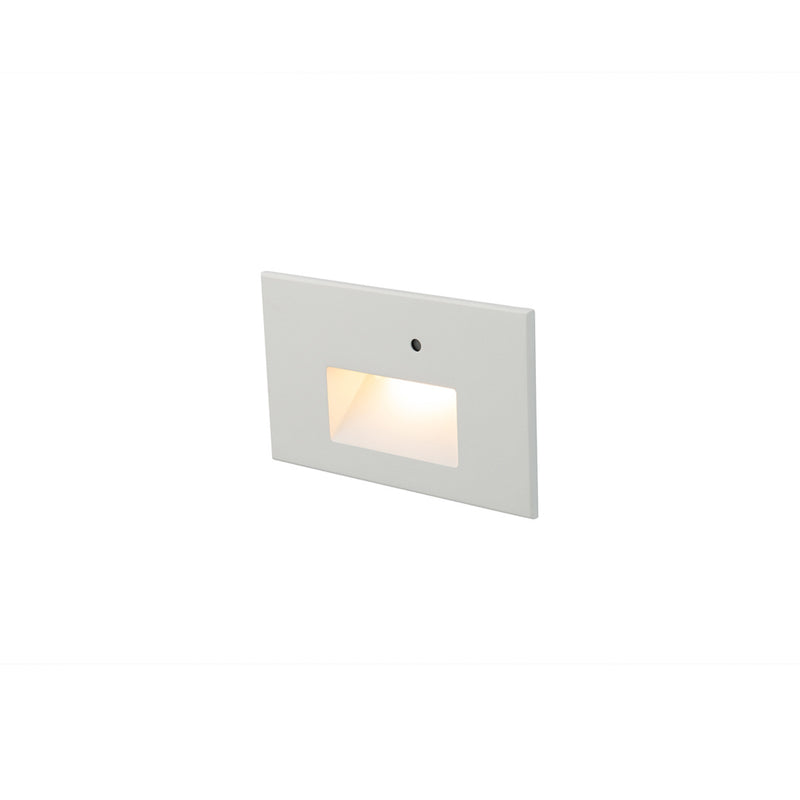 WAC 120V LED Smart Dusk Step Light