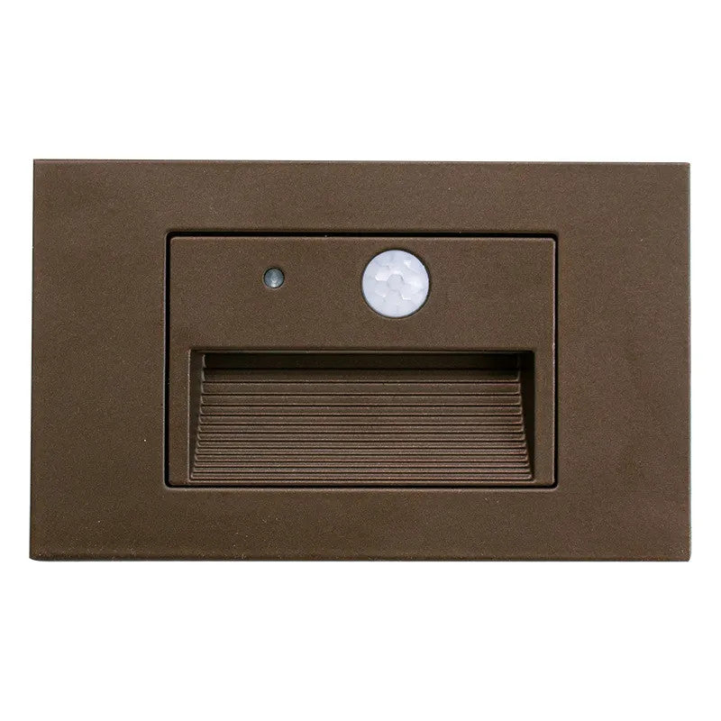 Westgate 12V/120V LED Architectural Illumination Step Light